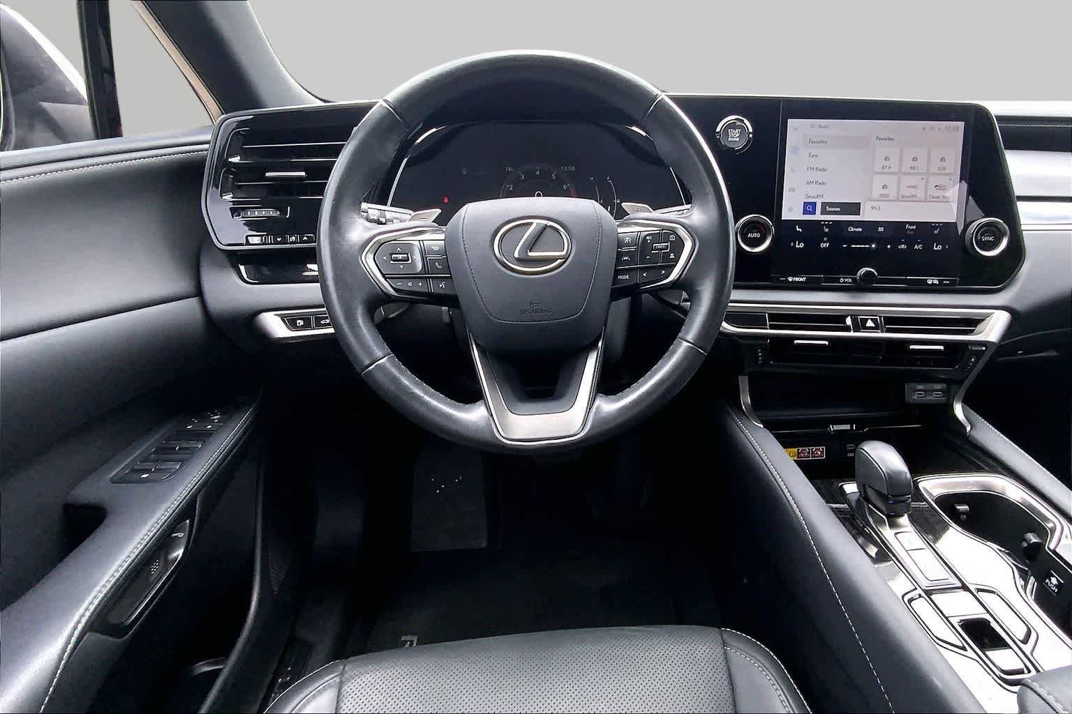 Used 2024 Lexus RX 350 FWD image 6