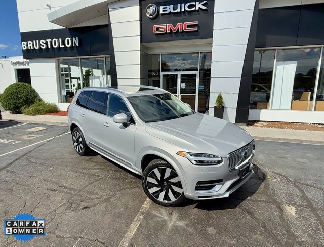 Used 2023 Volvo XC90 T8 Ultimate w/ Protection Package Premier image 2