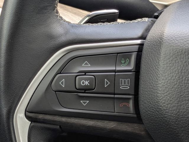 Used 2022 Jeep Grand Cherokee L Limited w/ Luxury Tech Group II RWD image 39