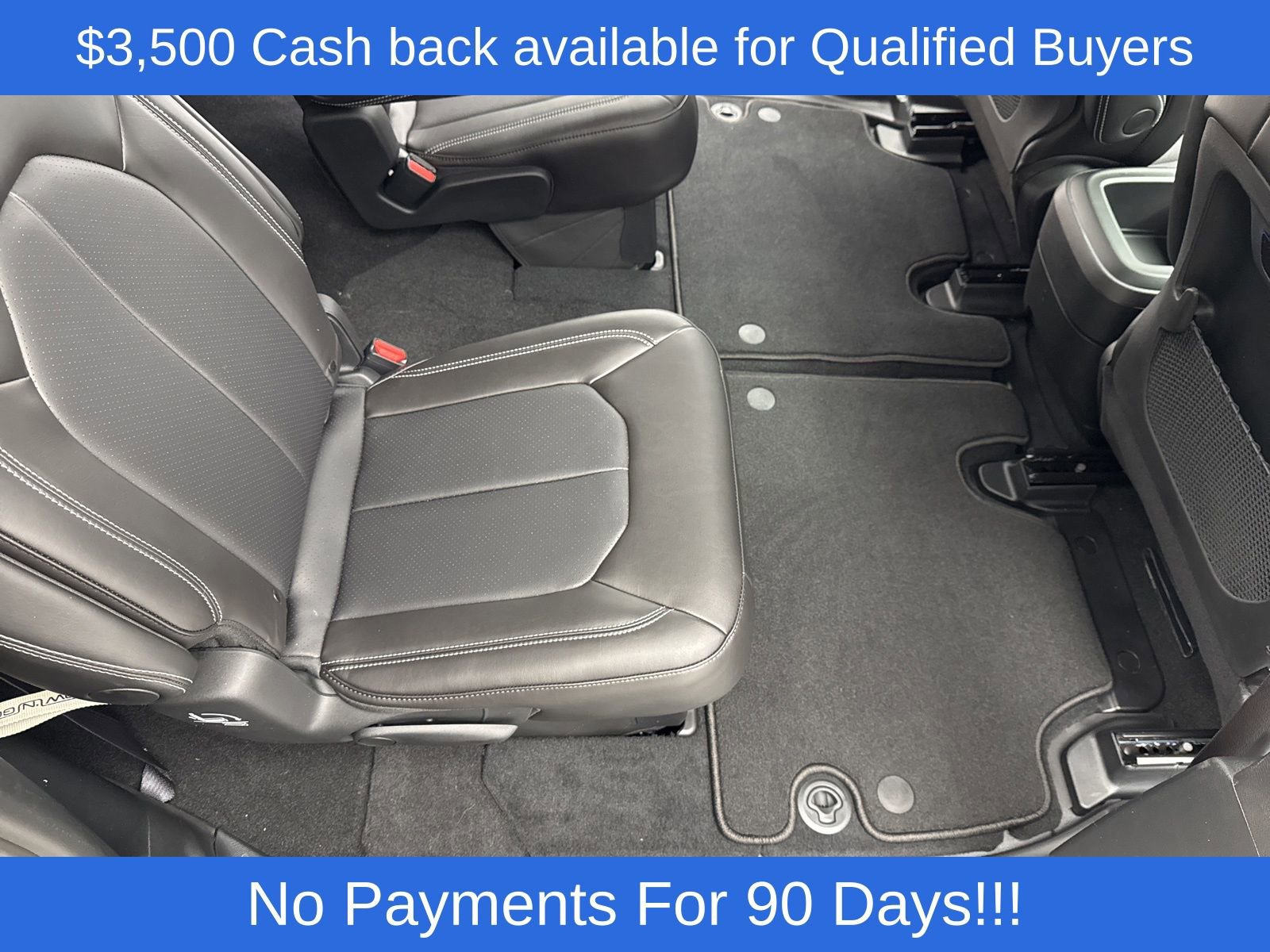 New 2026 Chrysler Pacifica Select w/ S Appearance Package image 35