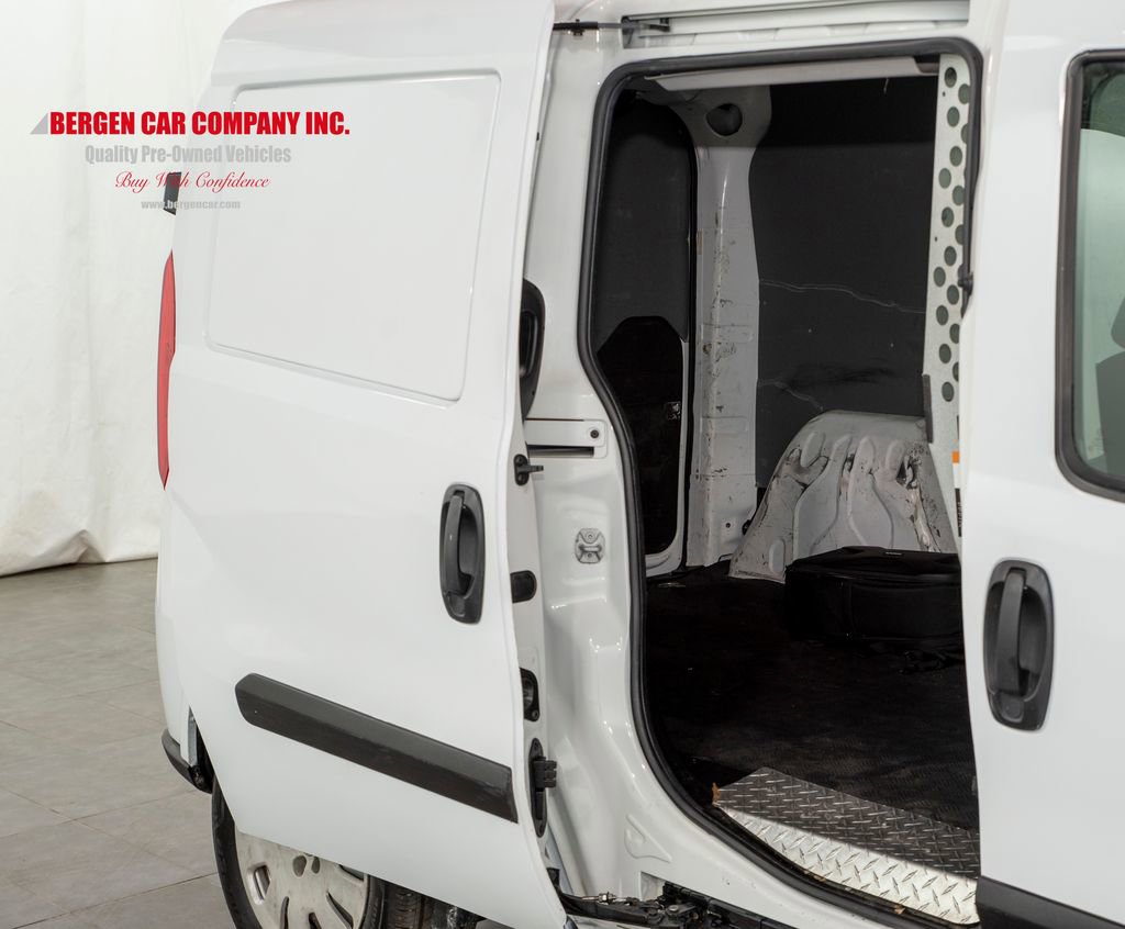Used 2021 RAM ProMaster City Tradesman SLT image 14