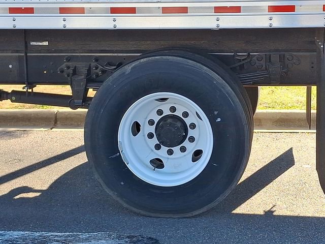 Used 2023 Ford F650 2WD Regular Cab Super Duty image 8