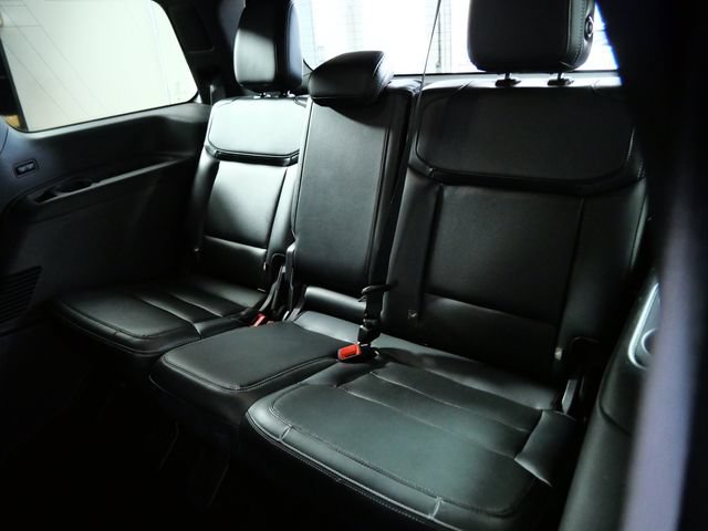 Certified 2025 Ford Expedition Platinum w/ Stealth Performance Package AWD/4WD image 15