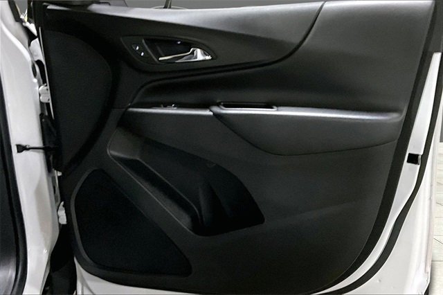 Used 2023 Chevrolet Equinox LT image 12