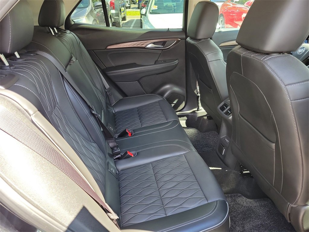 Certified 2023 Buick Envision Avenir image 45