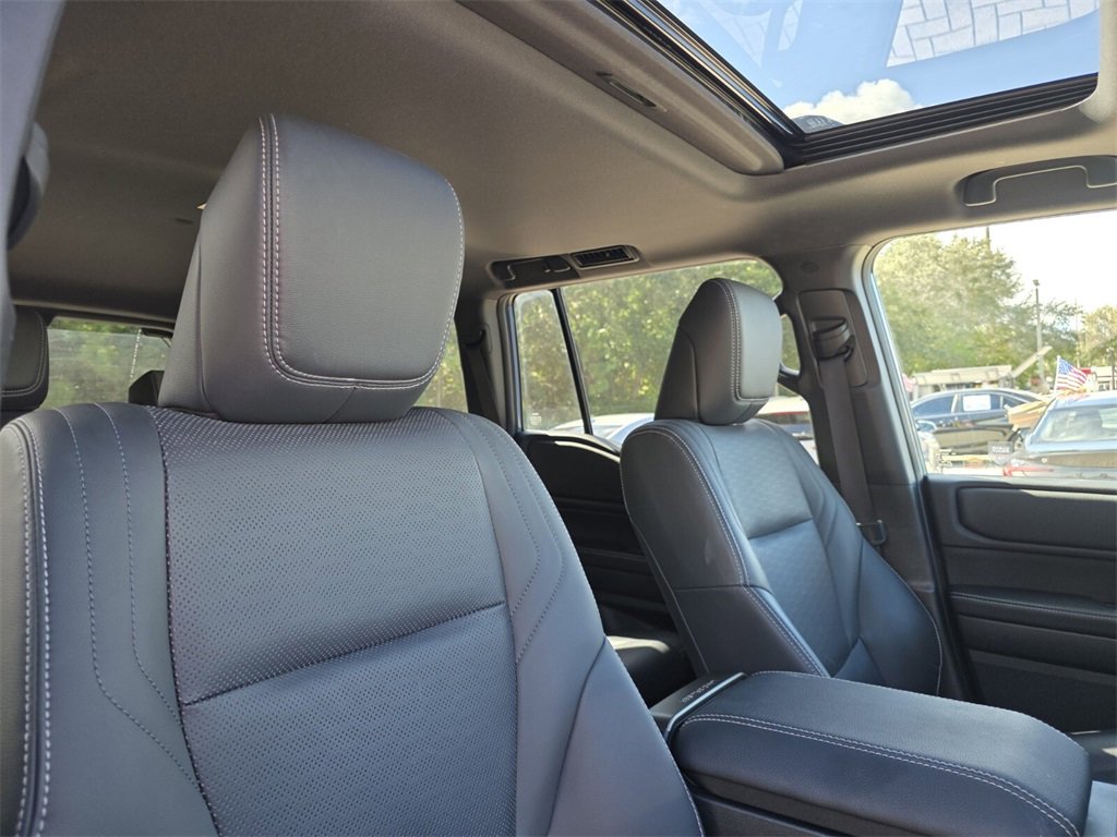 Certified 2024 Toyota Land Cruiser image 15