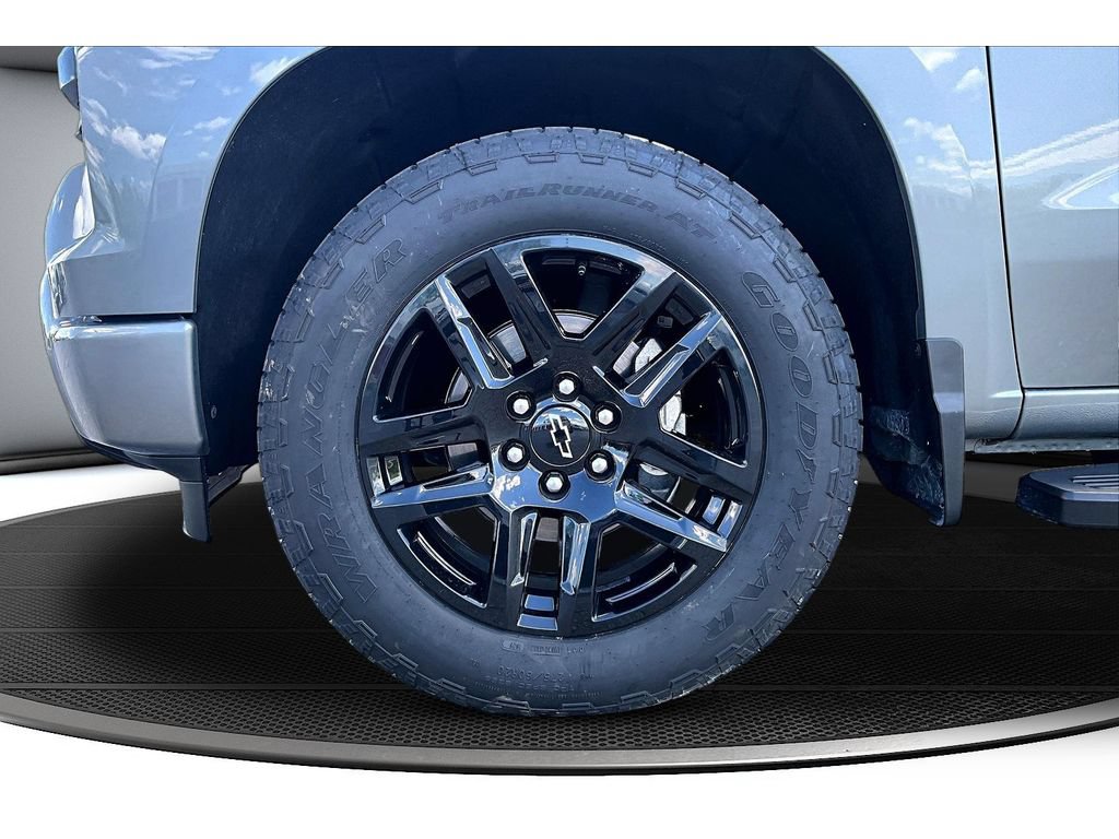 Used 2024 Chevrolet Silverado 1500 RST w/ Protection Package AWD/4WD image 11