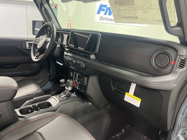 New 2025 Jeep Wrangler Unlimited Rubicon image 27