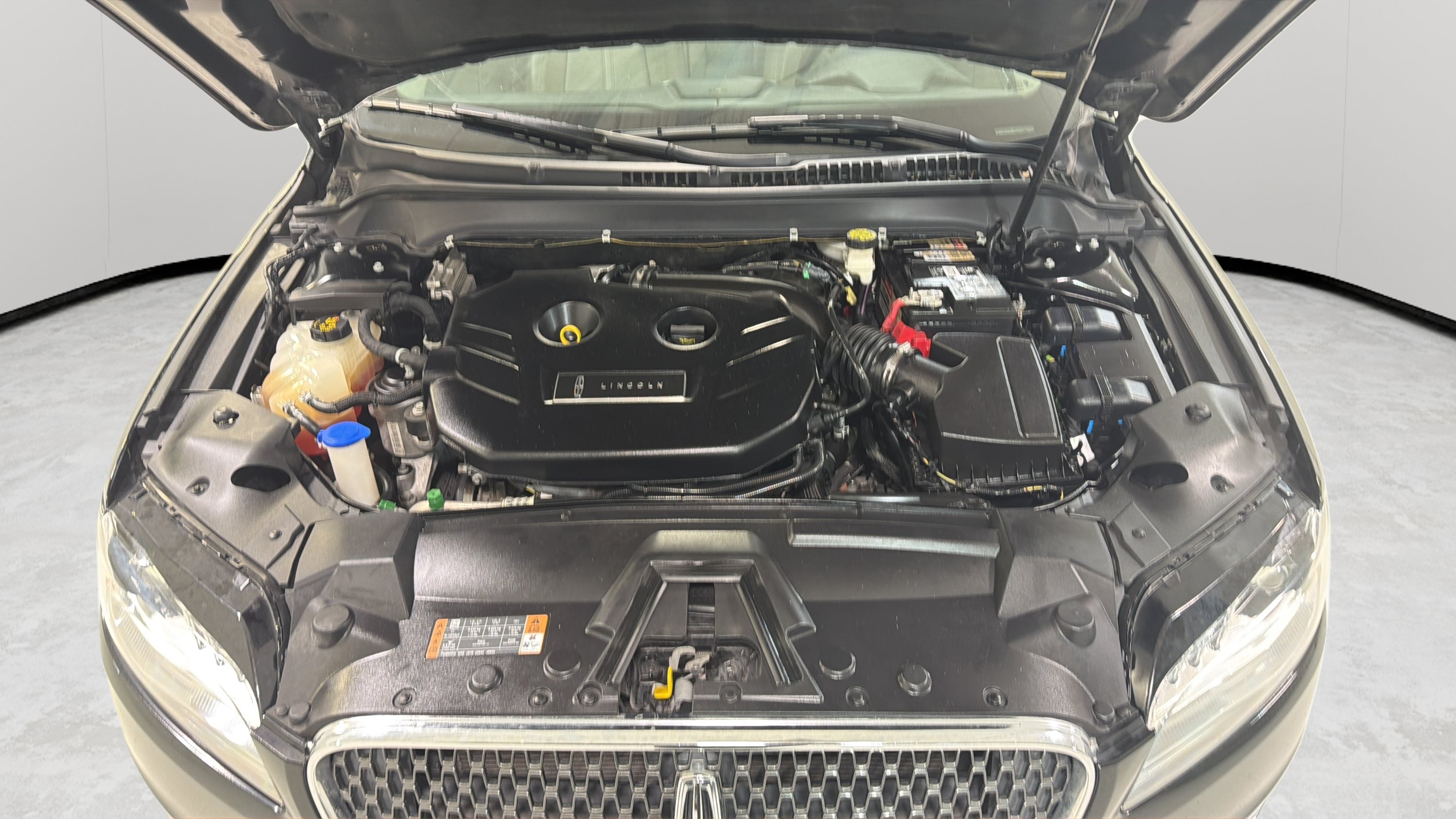 Used 2018 Lincoln MKZ Reserve w/ Magnetic Appearance Package AWD/4WD image 25