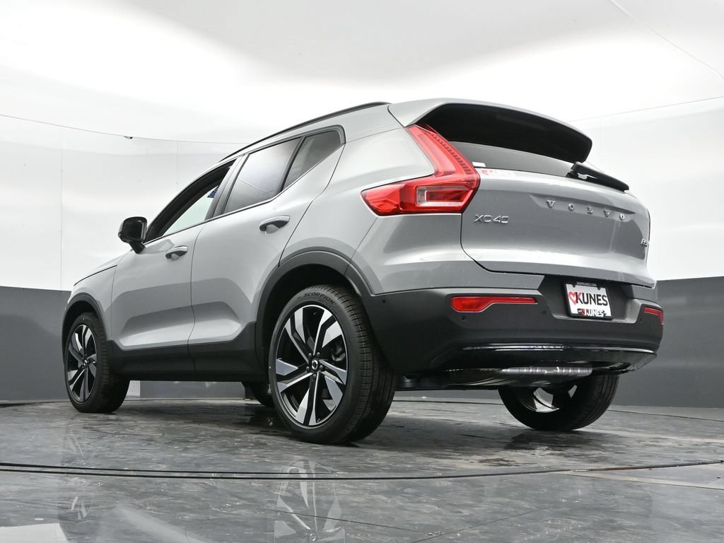 Used 2025 Volvo XC40 B5 Ultra w/ Climate Package AWD/4WD image 55