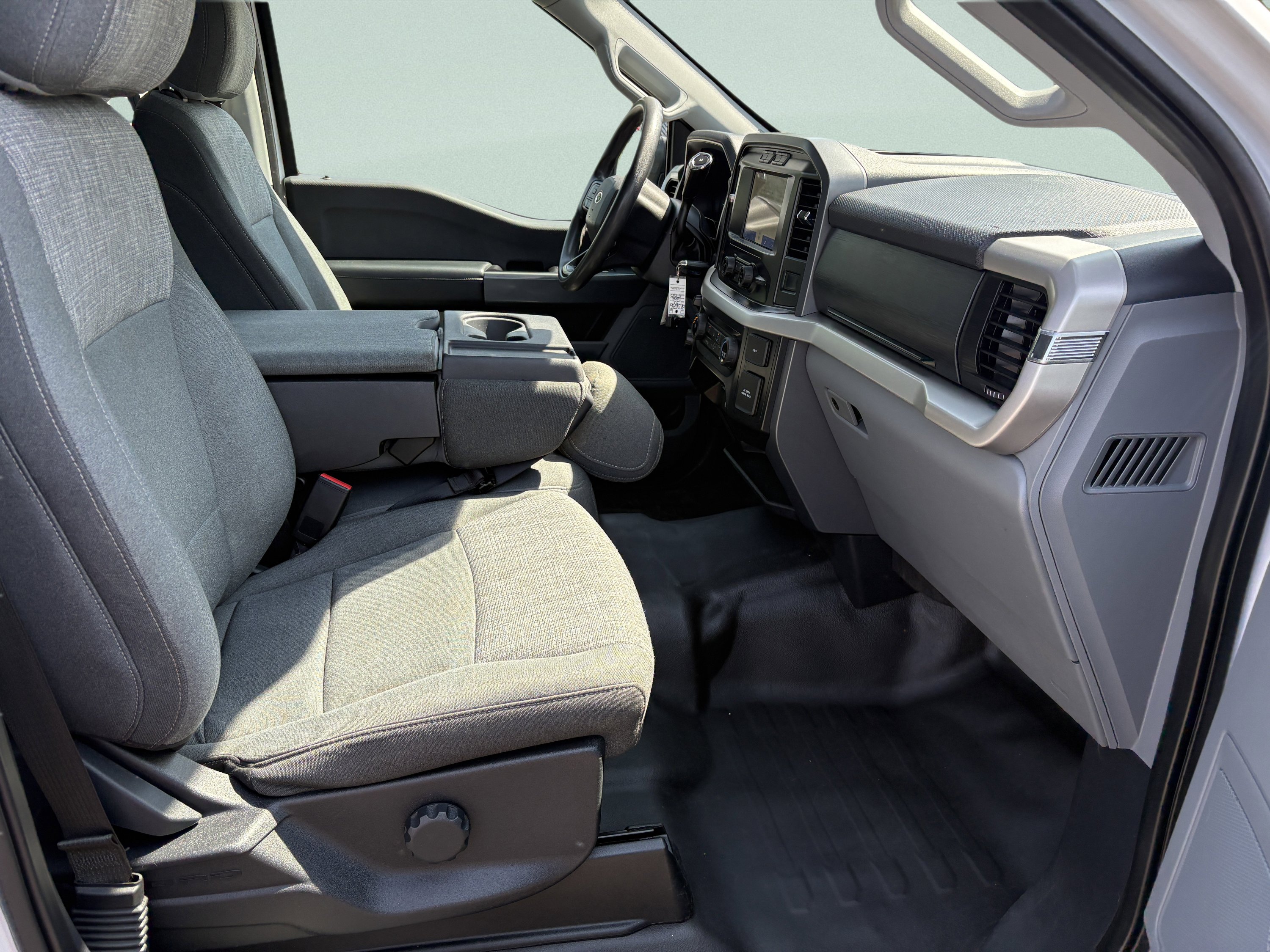 Used 2021 Ford F150 XLT AWD/4WD image 23