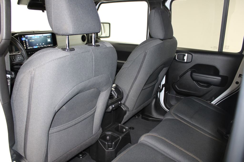 Used 2024 Jeep Wrangler Sport S image 26