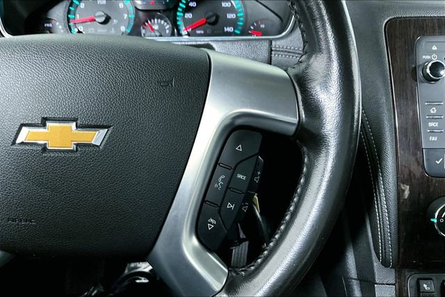 Used 2017 Chevrolet Traverse LT image 17