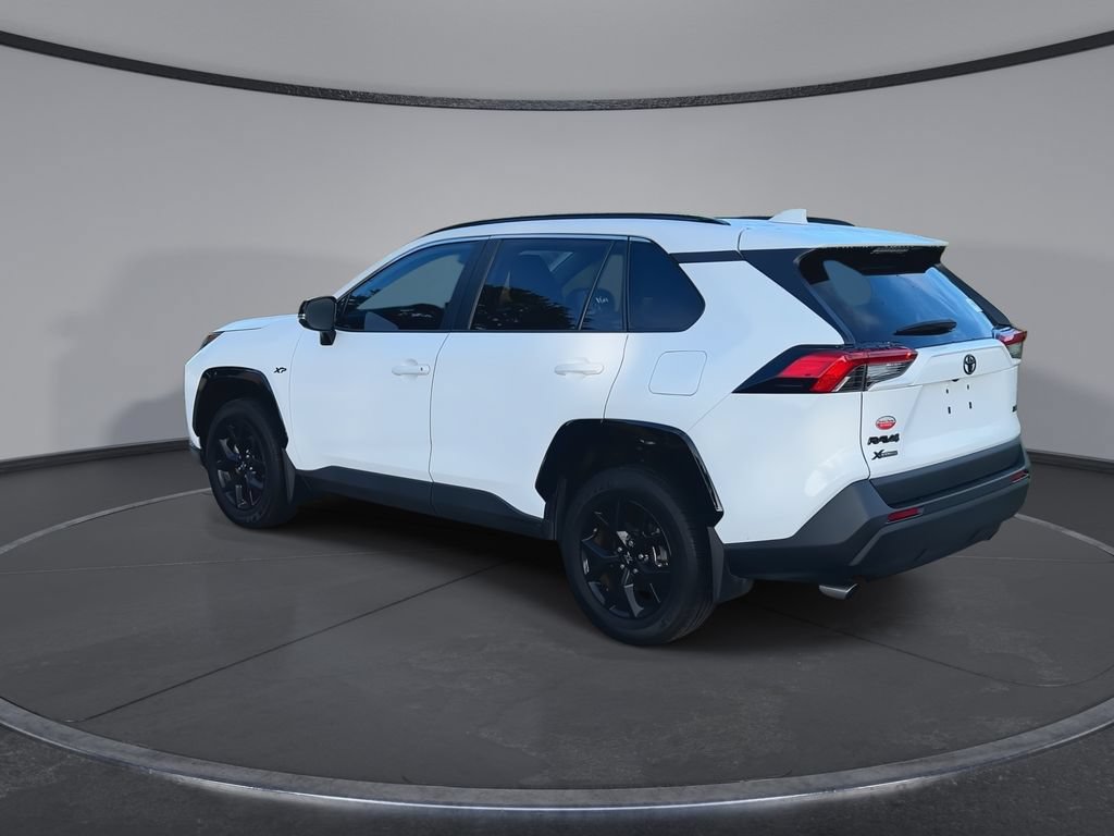 Certified 2025 Toyota RAV4 XLE FWD image 6