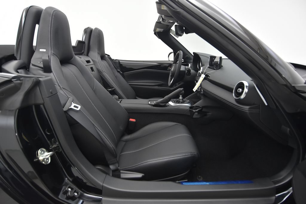 New 2026 MAZDA MX-5 Miata Grand Touring w/ Weather Package RWD image 26