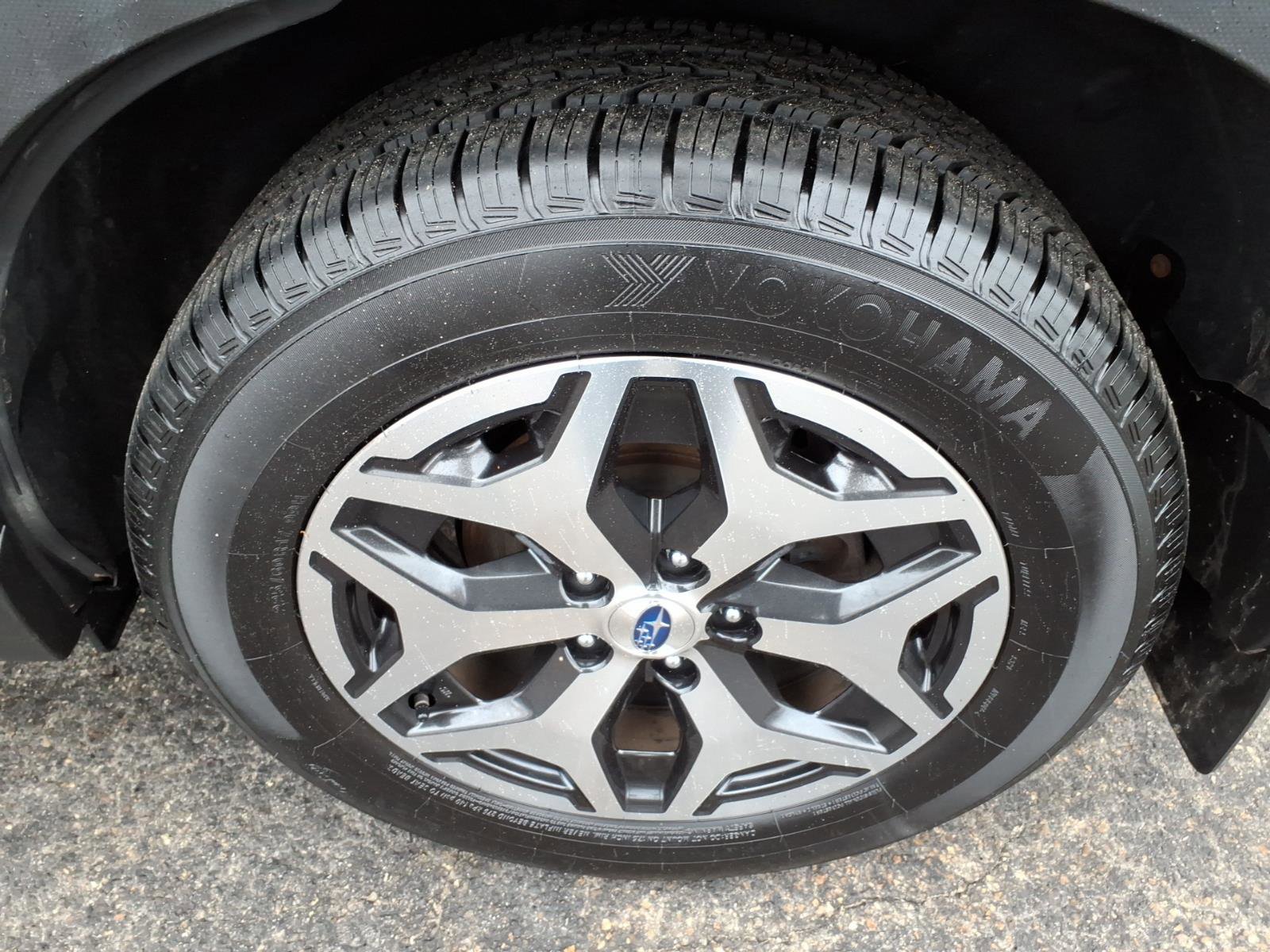 Certified 2023 Subaru Forester Premium AWD/4WD image 6