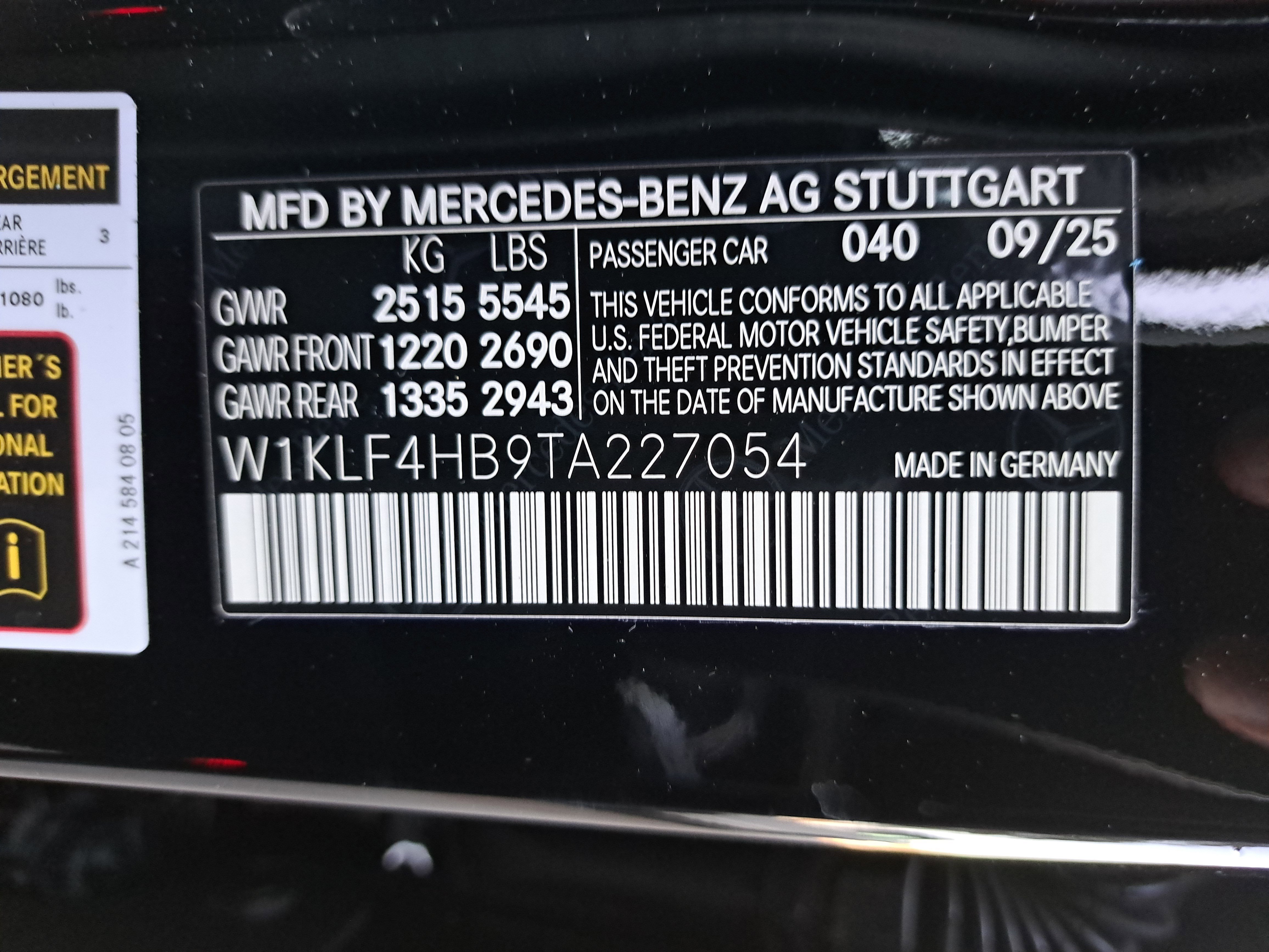 New 2026 Mercedes-Benz E 350 4MATIC Sedan image 38