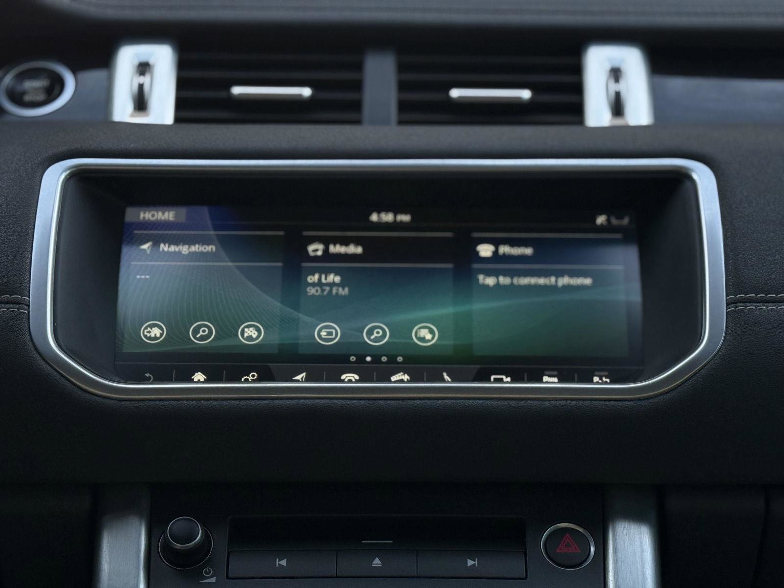 Used 2017 Land Rover Range Rover Evoque HSE Dynamic image 19
