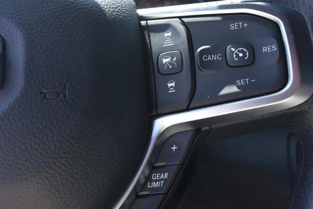 New 2026 RAM 2500 Tradesman w/ Chrome Appearance Group AWD/4WD image 20