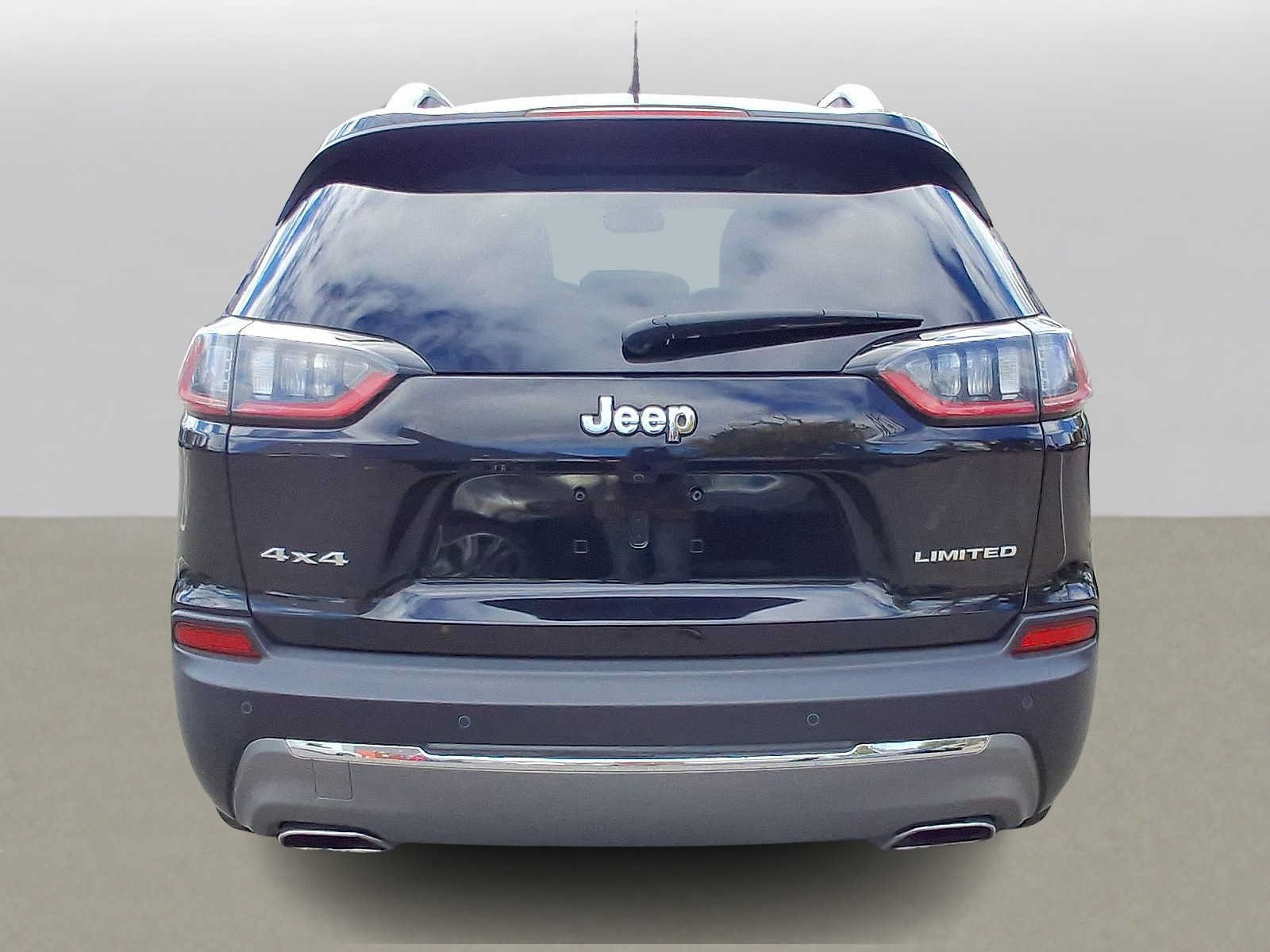 Used 2021 Jeep Cherokee Limited AWD/4WD image 29
