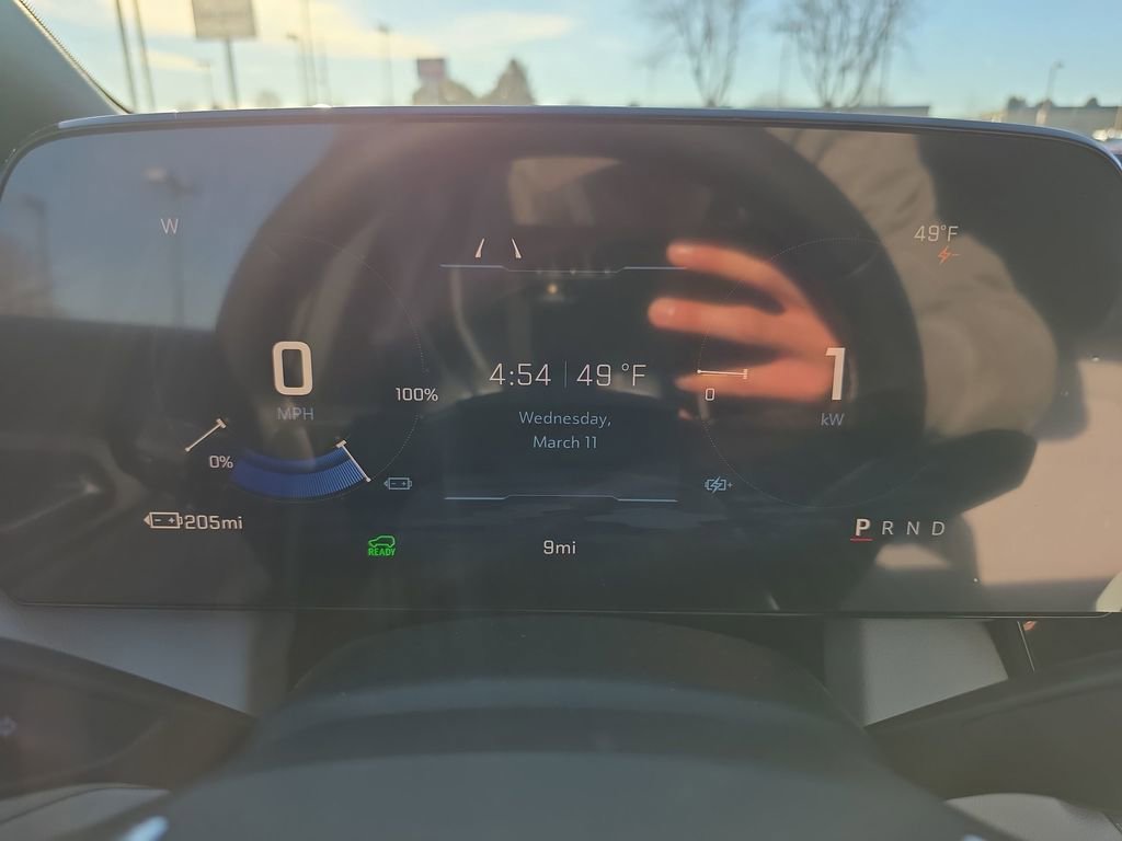 New 2026 Chevrolet Equinox EV LT AWD/4WD image 15