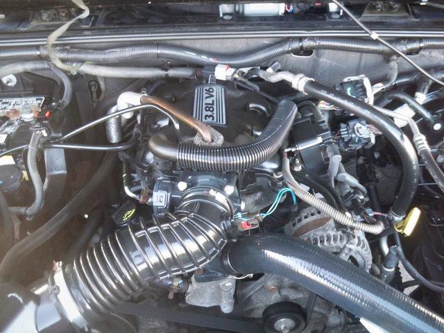 Used 2010 Jeep Wrangler Sport image 8