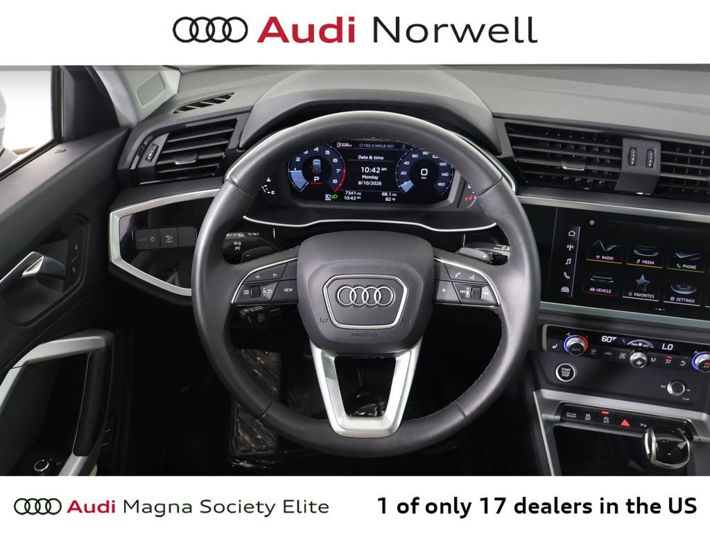 Certified 2025 Audi Q3 2.0T Premium w/ Convenience Package AWD/4WD image 31