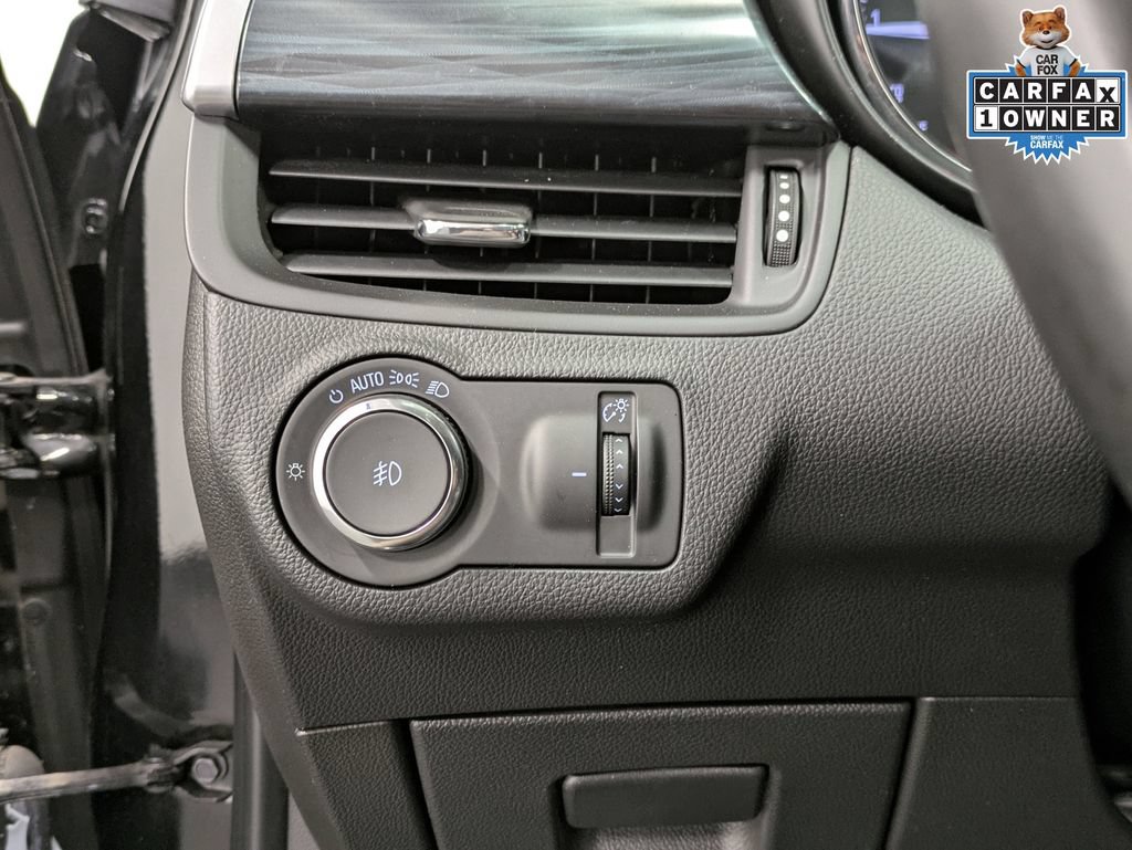 Used 2020 Buick Envision Essence AWD/4WD image 21