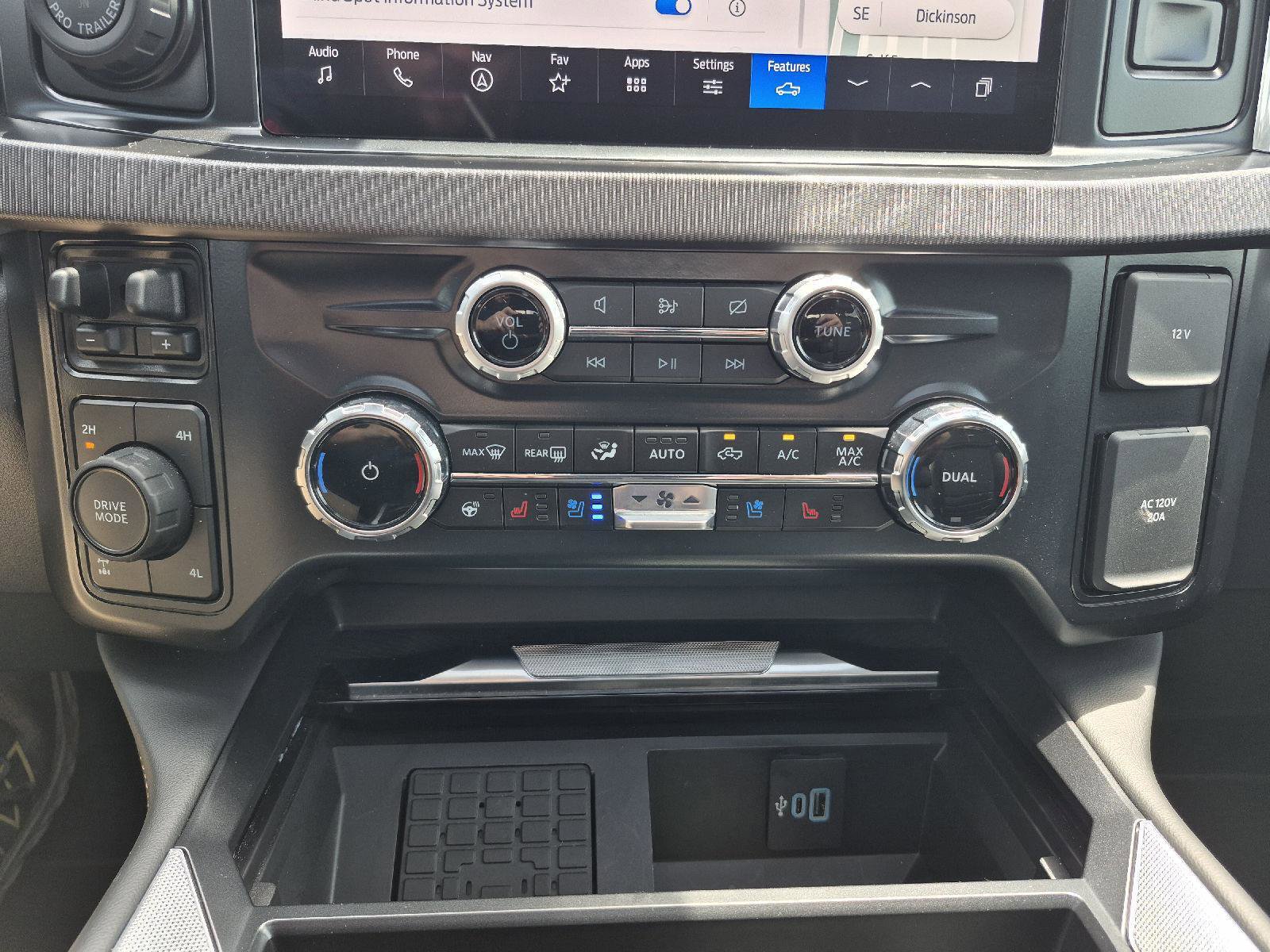 Certified 2024 Ford F250 Platinum w/ FX4 Off-Road Package AWD/4WD image 7