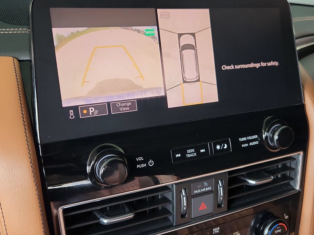 Used 2024 INFINITI QX80 Sensory AWD/4WD image 24