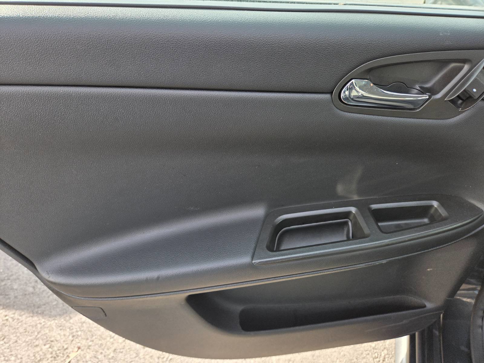 Used 2014 Chevrolet Impala Limited LS image 10