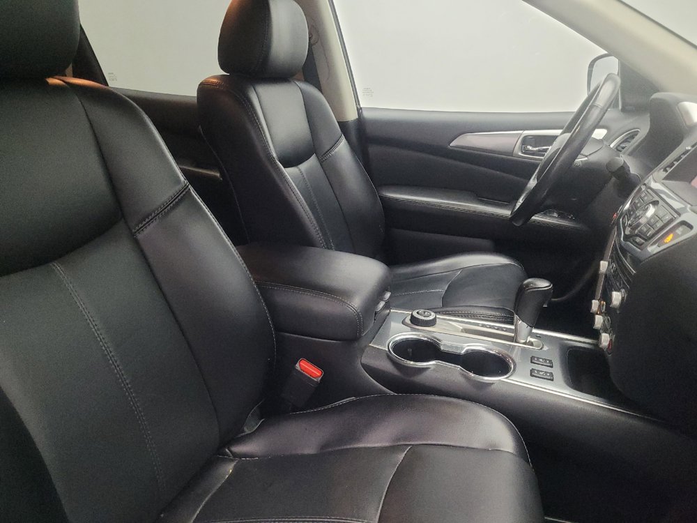 Used 2018 Nissan Pathfinder SL w/ Midnight Edition Package AWD/4WD image 21