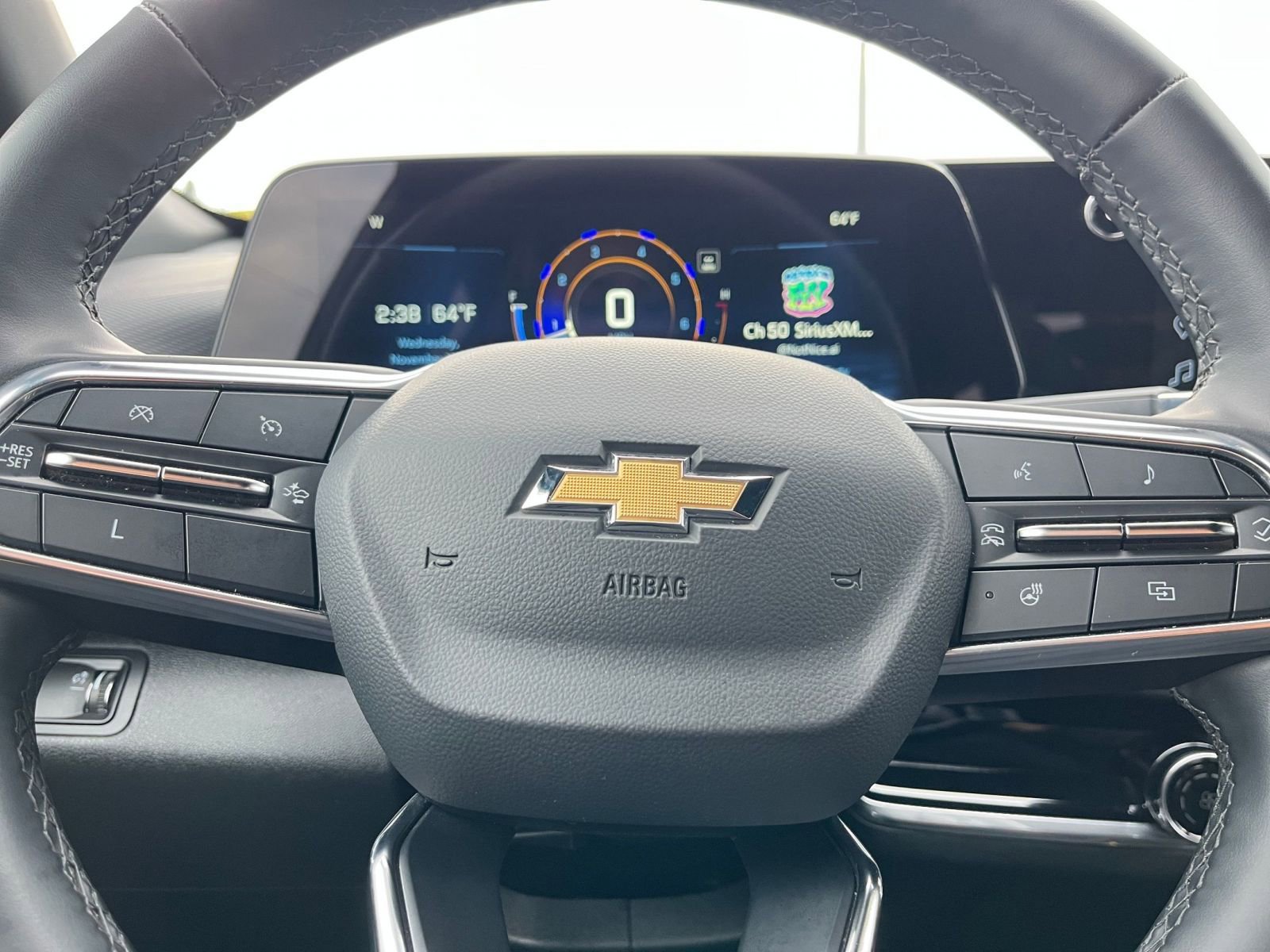 Used 2025 Chevrolet Equinox LT image 27