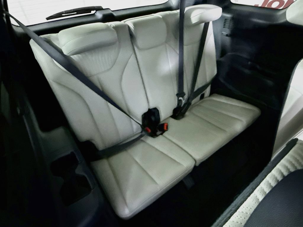 Used 2024 Hyundai Palisade Calligraphy AWD/4WD image 31