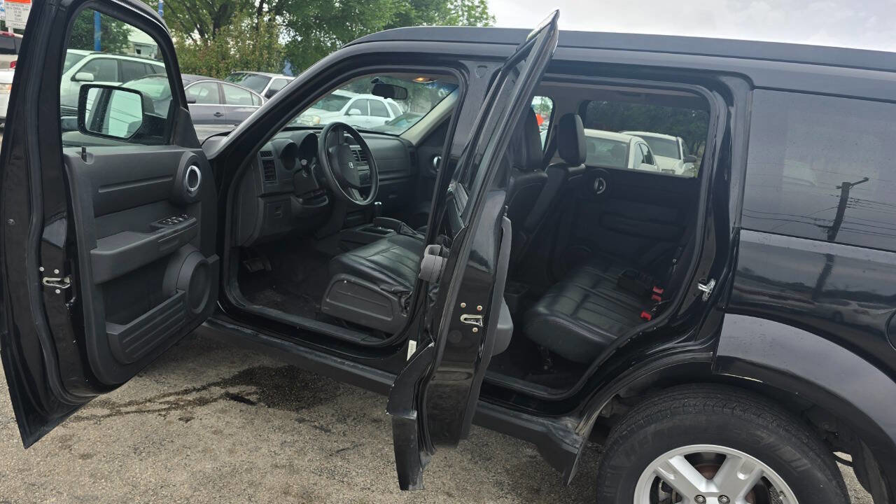 Used 2007 Dodge Nitro SXT RWD image 8