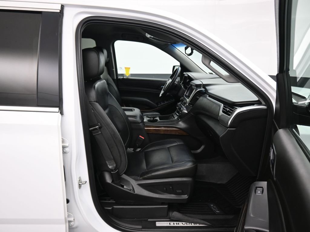 Used 2019 Chevrolet Tahoe LT w/ Luxury Package image 48