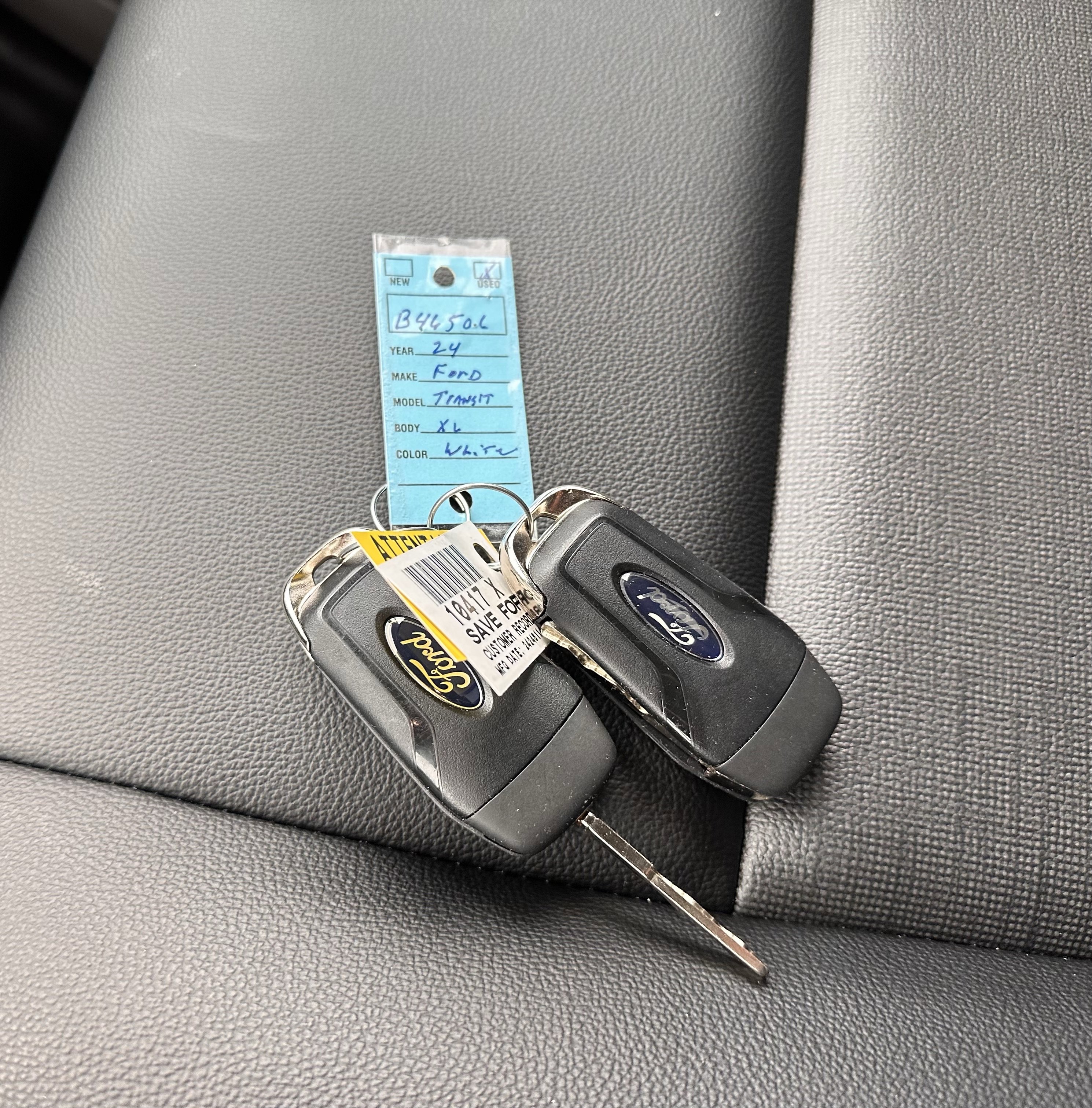 Used 2024 Ford Transit 350 XL image 28