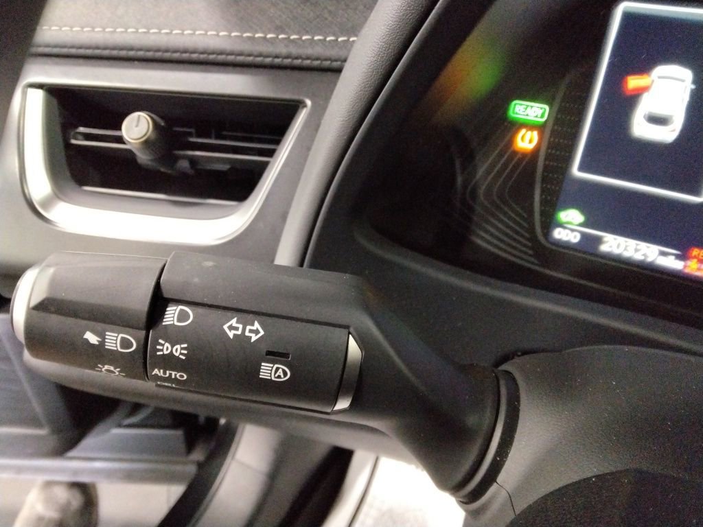 Used 2021 Lexus UX 250h w/ Premium Package image 15