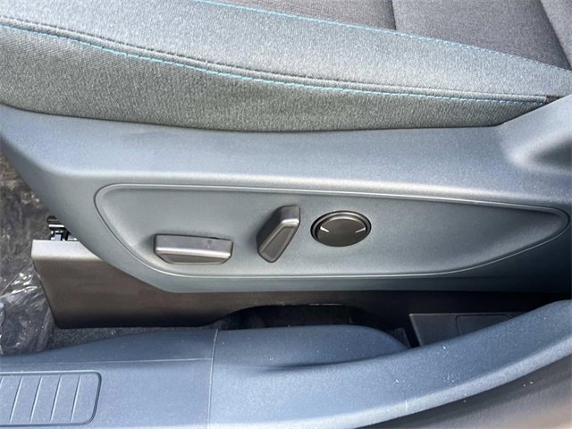 New 2025 Ford Maverick XLT w/ XLT Luxury Package image 23