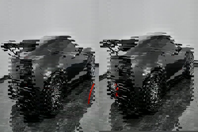 Used 2017 Chevrolet Corvette Z06 image 10