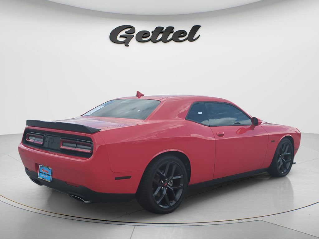 Used 2023 Dodge Challenger R/T w/ Blacktop Package RWD image 5