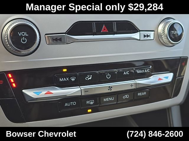 Used 2023 Ford Explorer XLT w/ Class IV Trailer Tow Package image 16