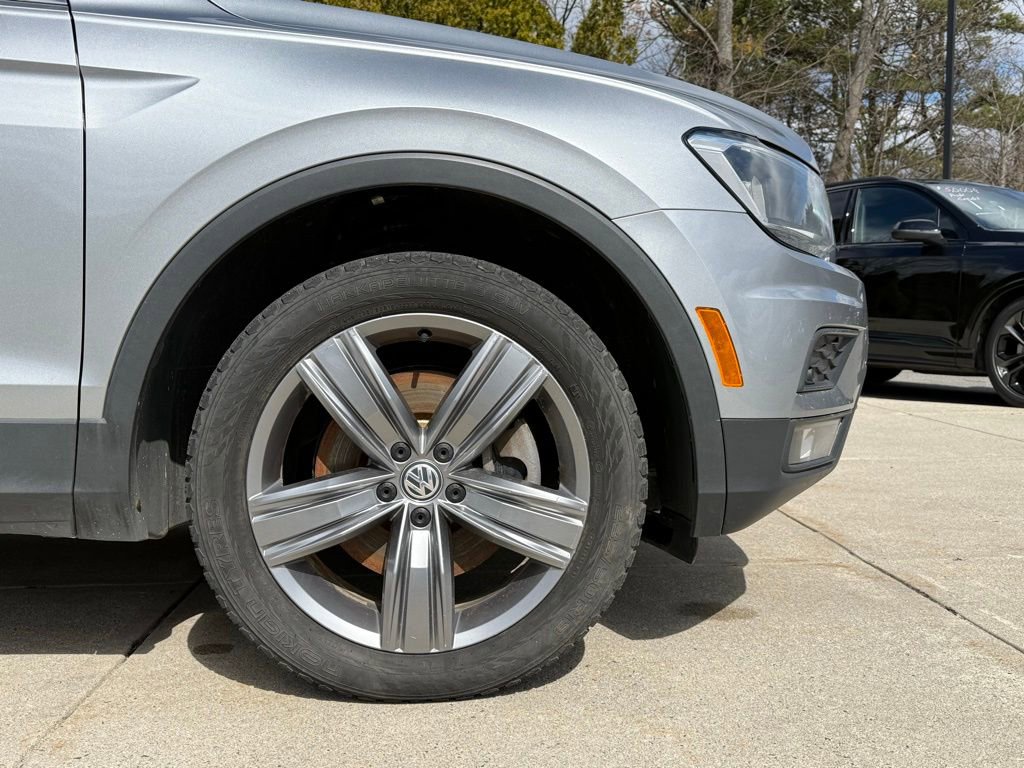 Used 2020 Volkswagen Tiguan SEL image 8