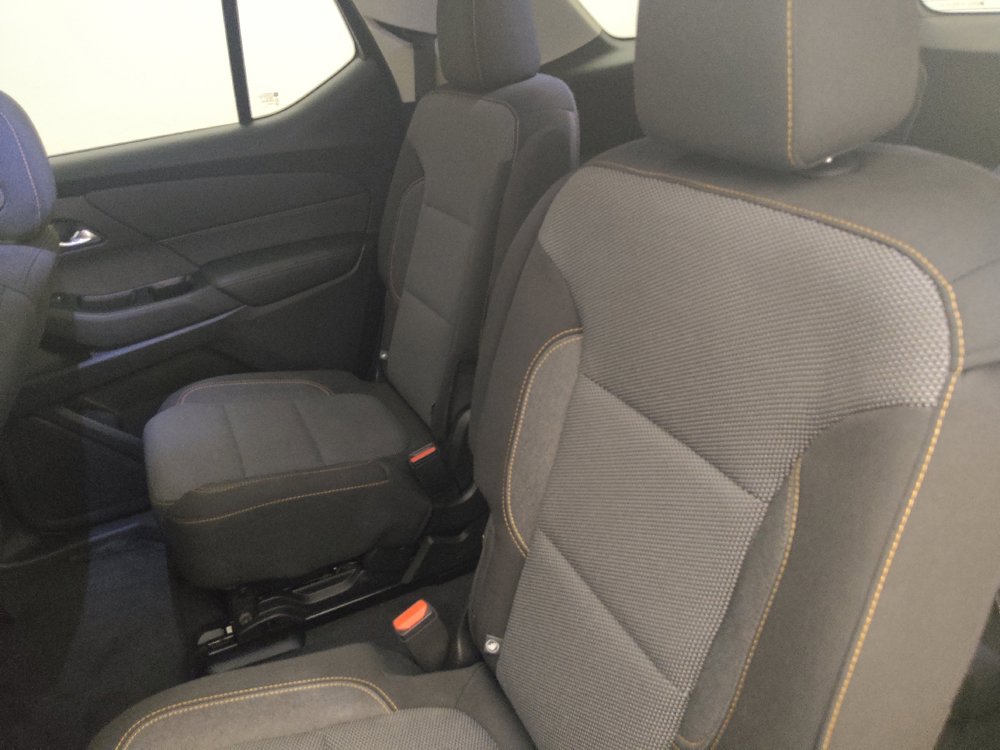Used 2019 Chevrolet Traverse LT w/ LPO, Floor Liner Package AWD/4WD image 18