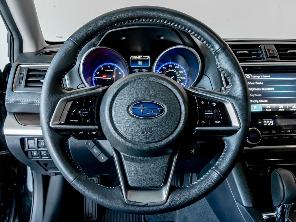 Used 2018 Subaru Outback 3.6R Touring image 16