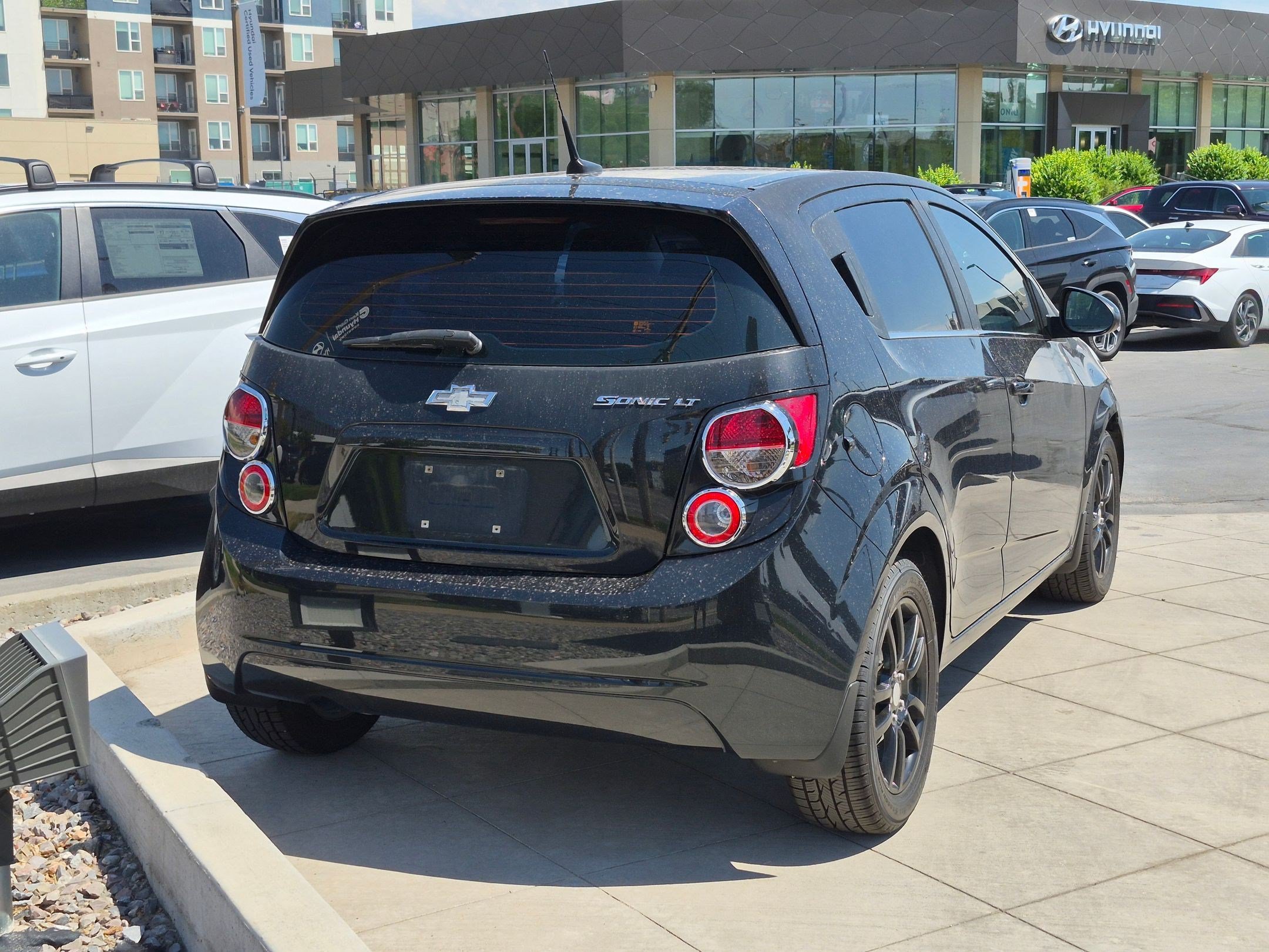 Used 2013 Chevrolet Sonic LT FWD image 4