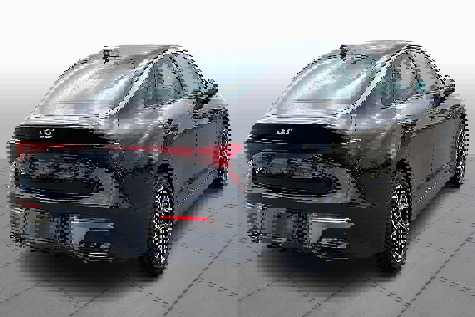 Used 2025 Kia K5 EX image 13