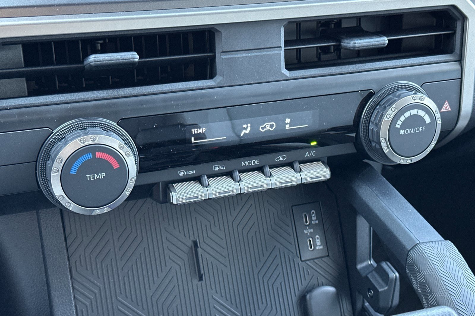 Certified 2026 Toyota 4Runner SR5 AWD/4WD image 19