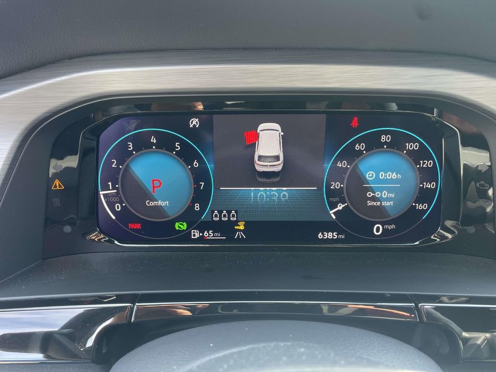 Used 2025 Volkswagen Atlas Cross Sport SE FWD image 18