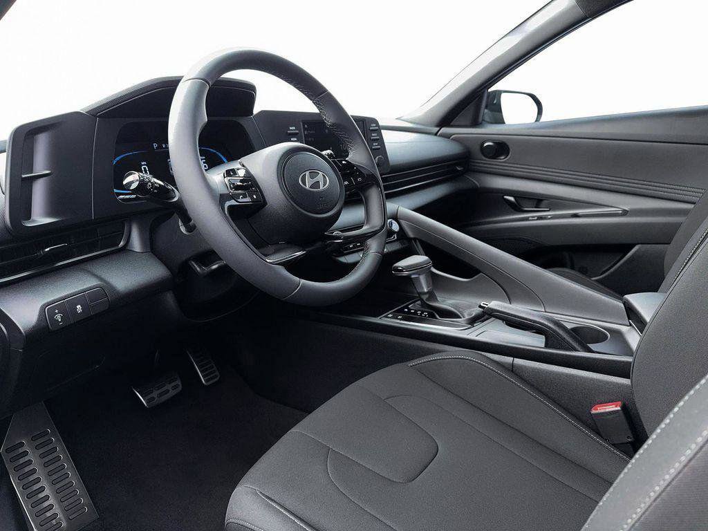 New 2026 Hyundai Elantra Sport FWD image 14